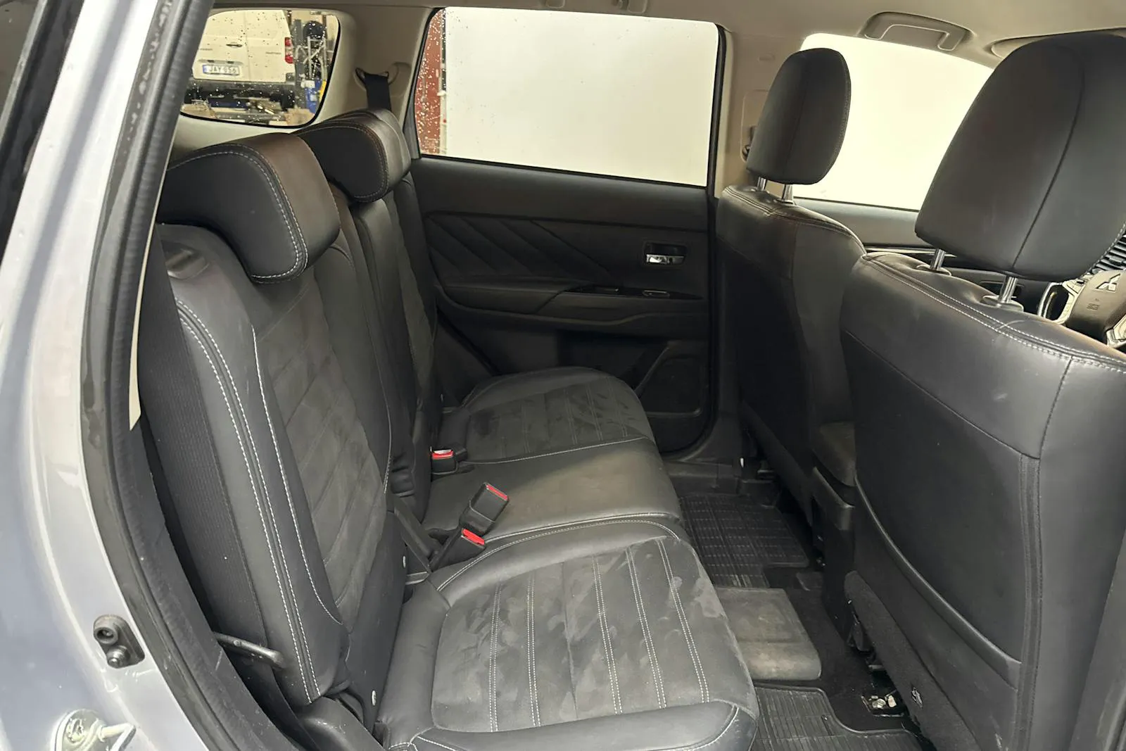 Mitsubishi Outlander bild 8