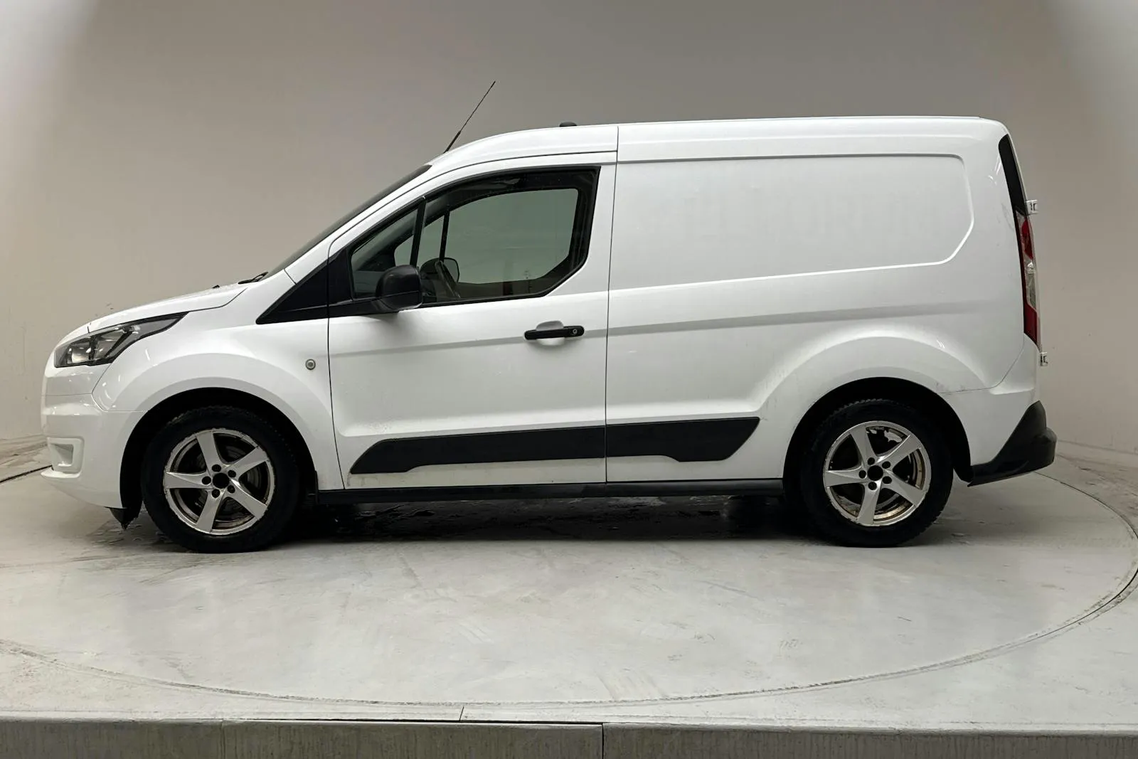 Ford Transit bild 2