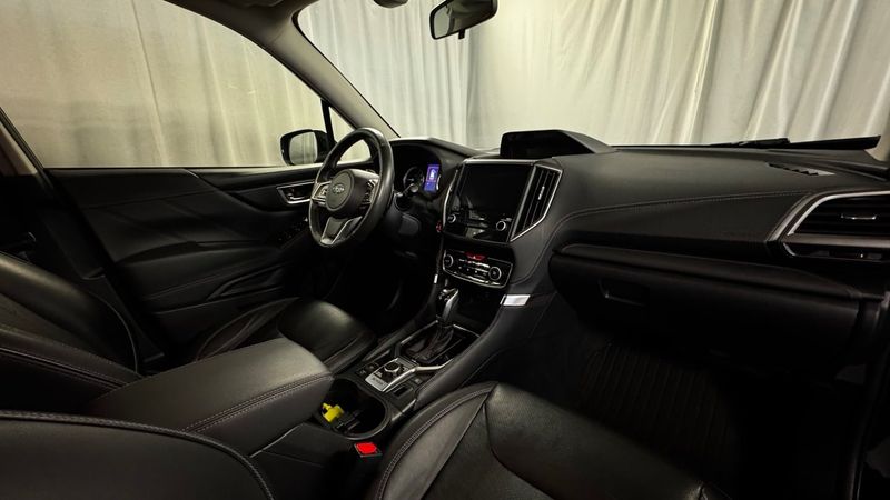 Subaru Forester bild 25