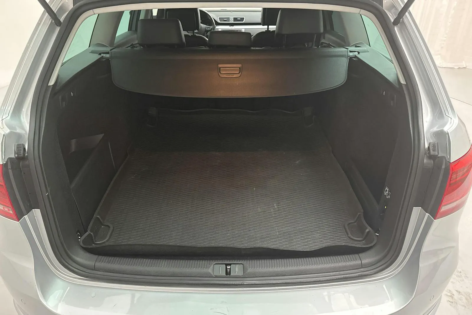 Volkswagen Passat bild 9