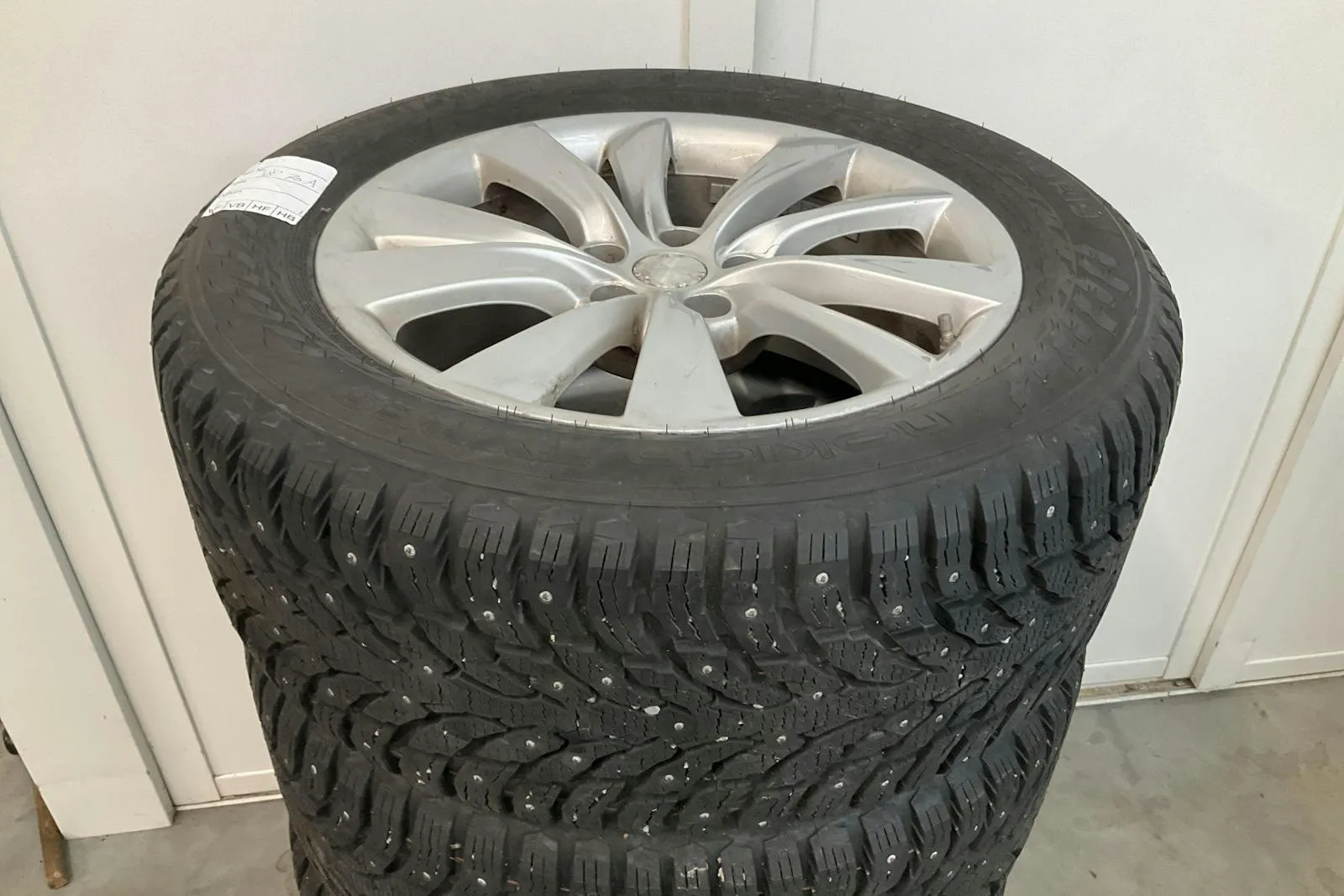 Tesla Model X bild 14