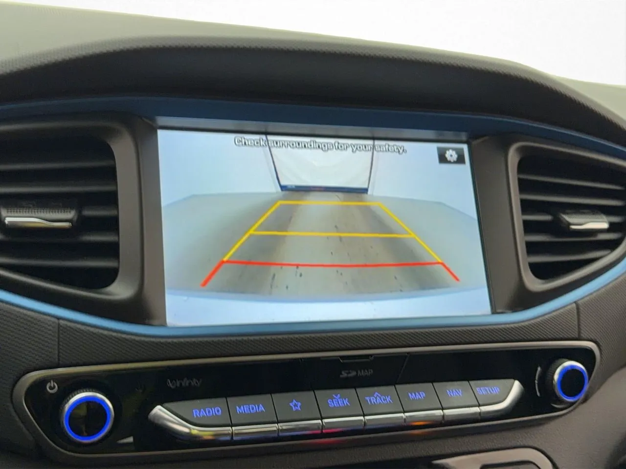 Hyundai IONIQ bild 22