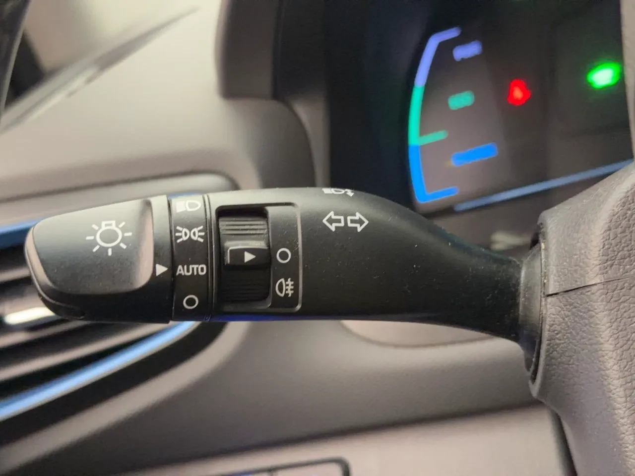 Hyundai IONIQ bild 16