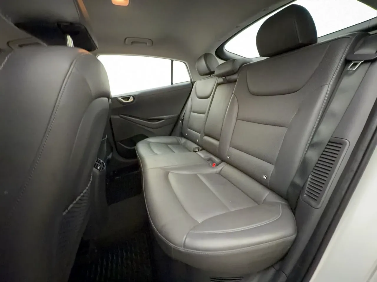 Hyundai IONIQ bild 29