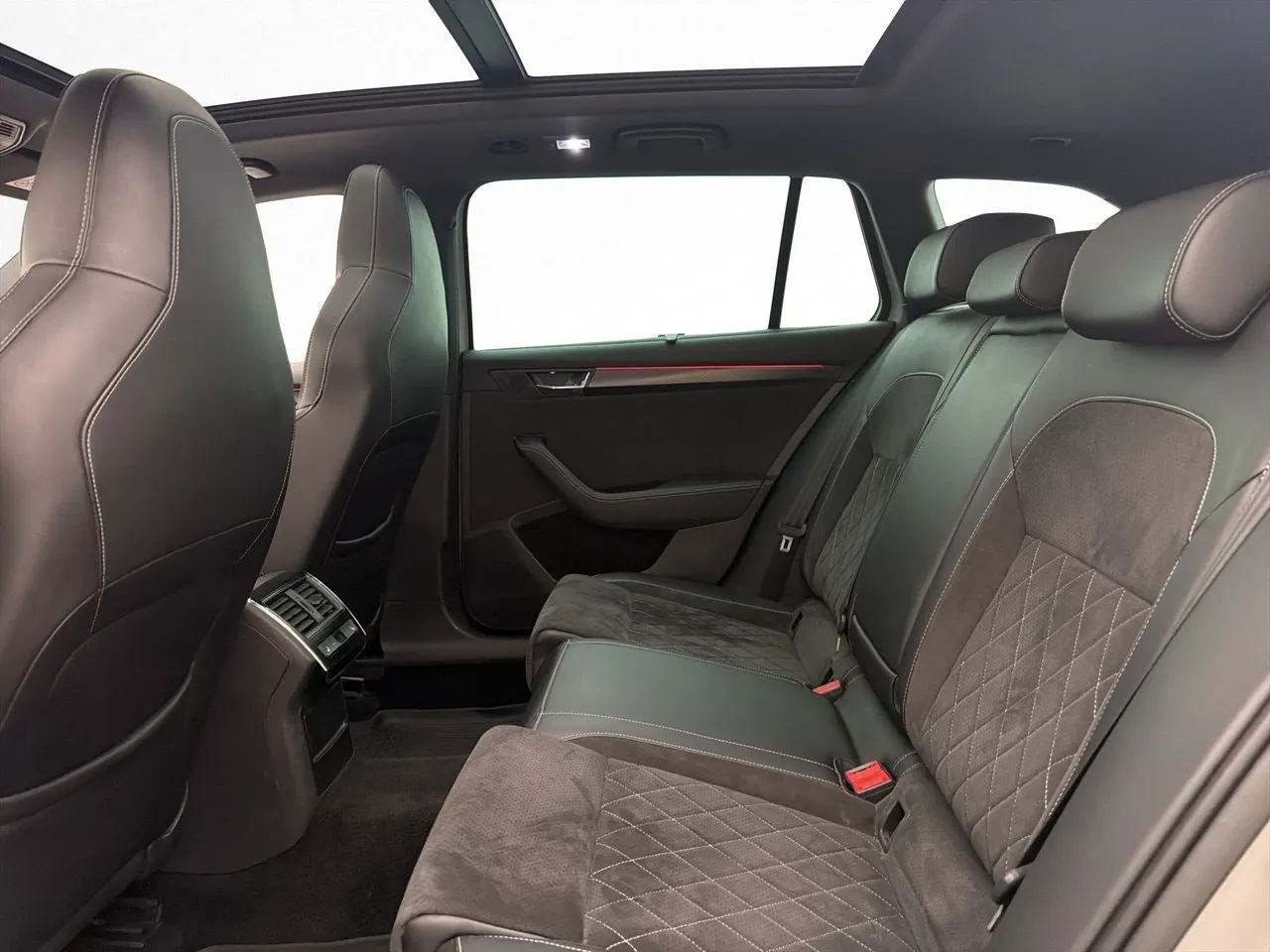 Skoda Superb bild 35