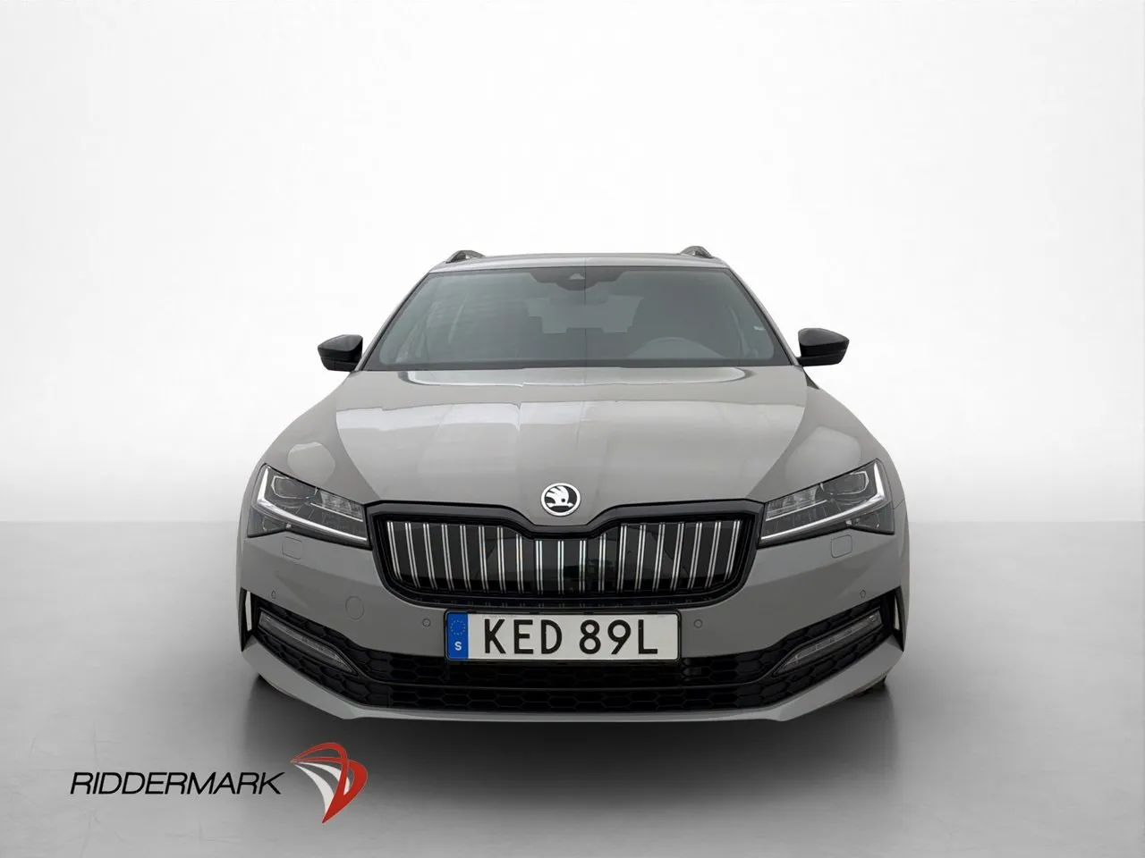 Skoda Superb bild 2