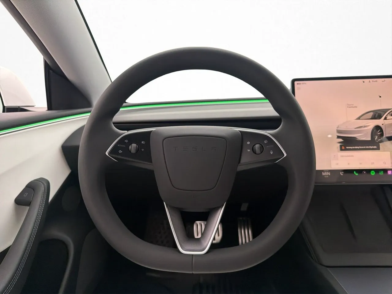 Tesla Model 3 bild 15