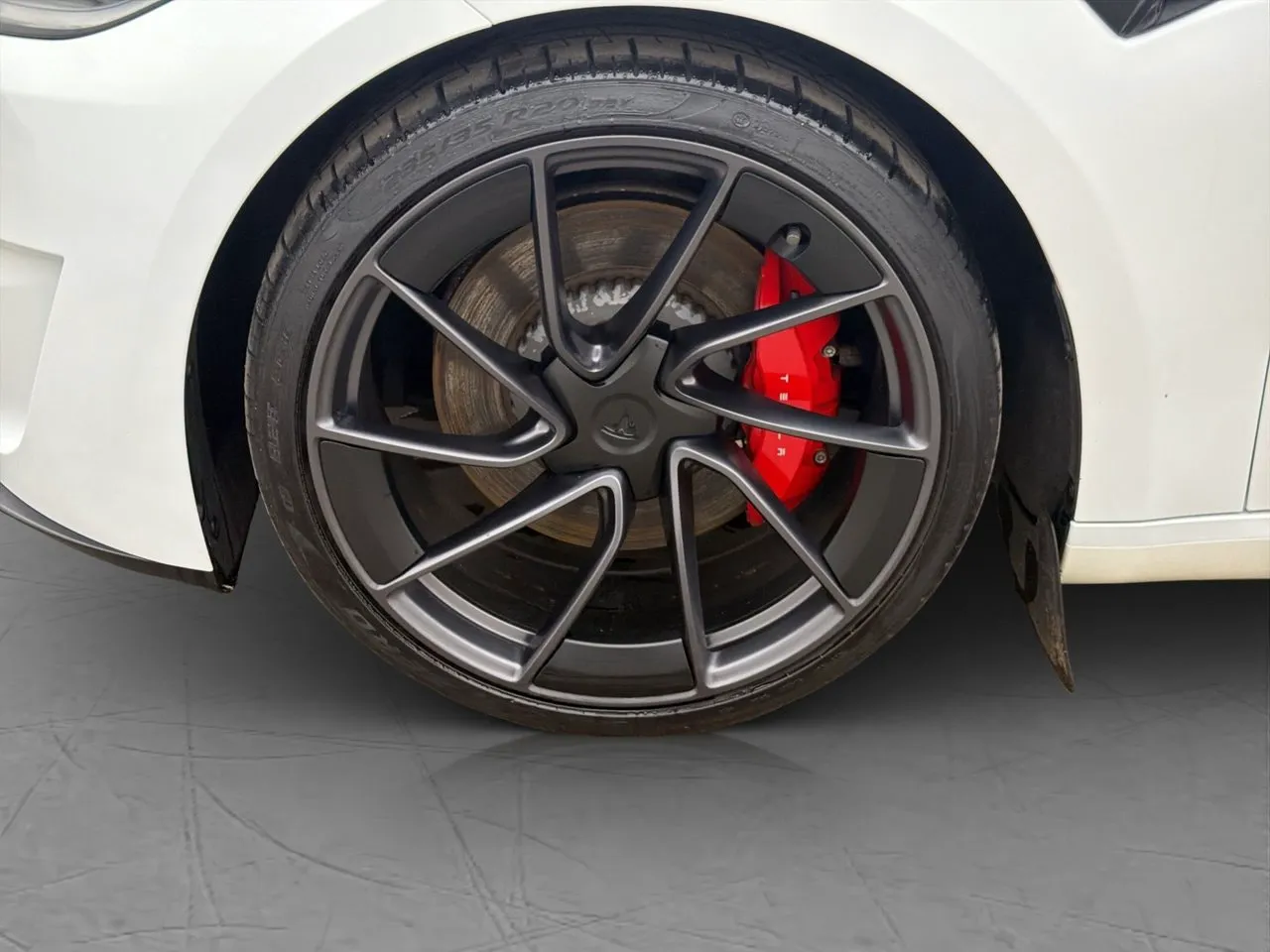 Tesla Model 3 bild 33