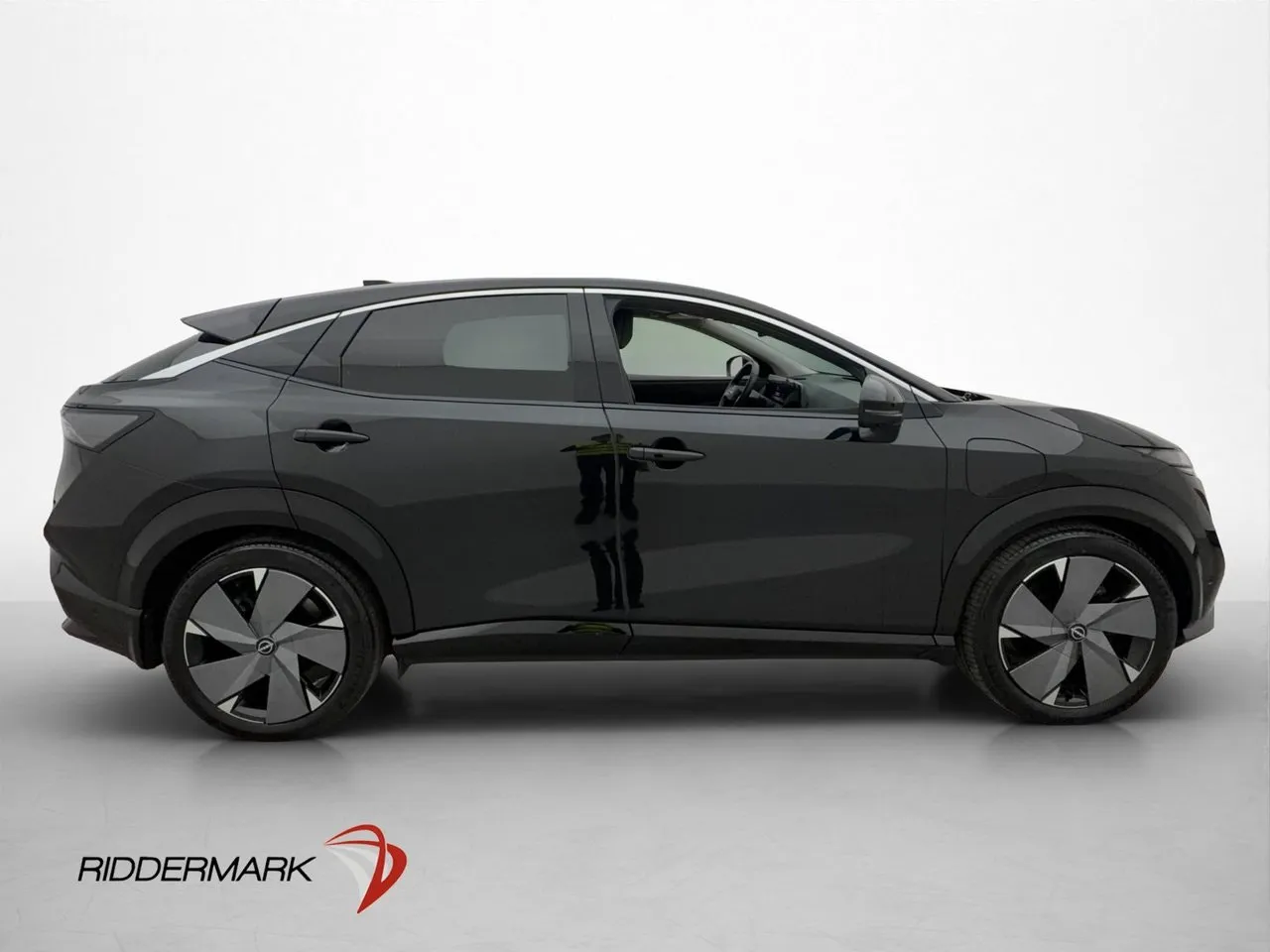 Nissan Ariya bild 5