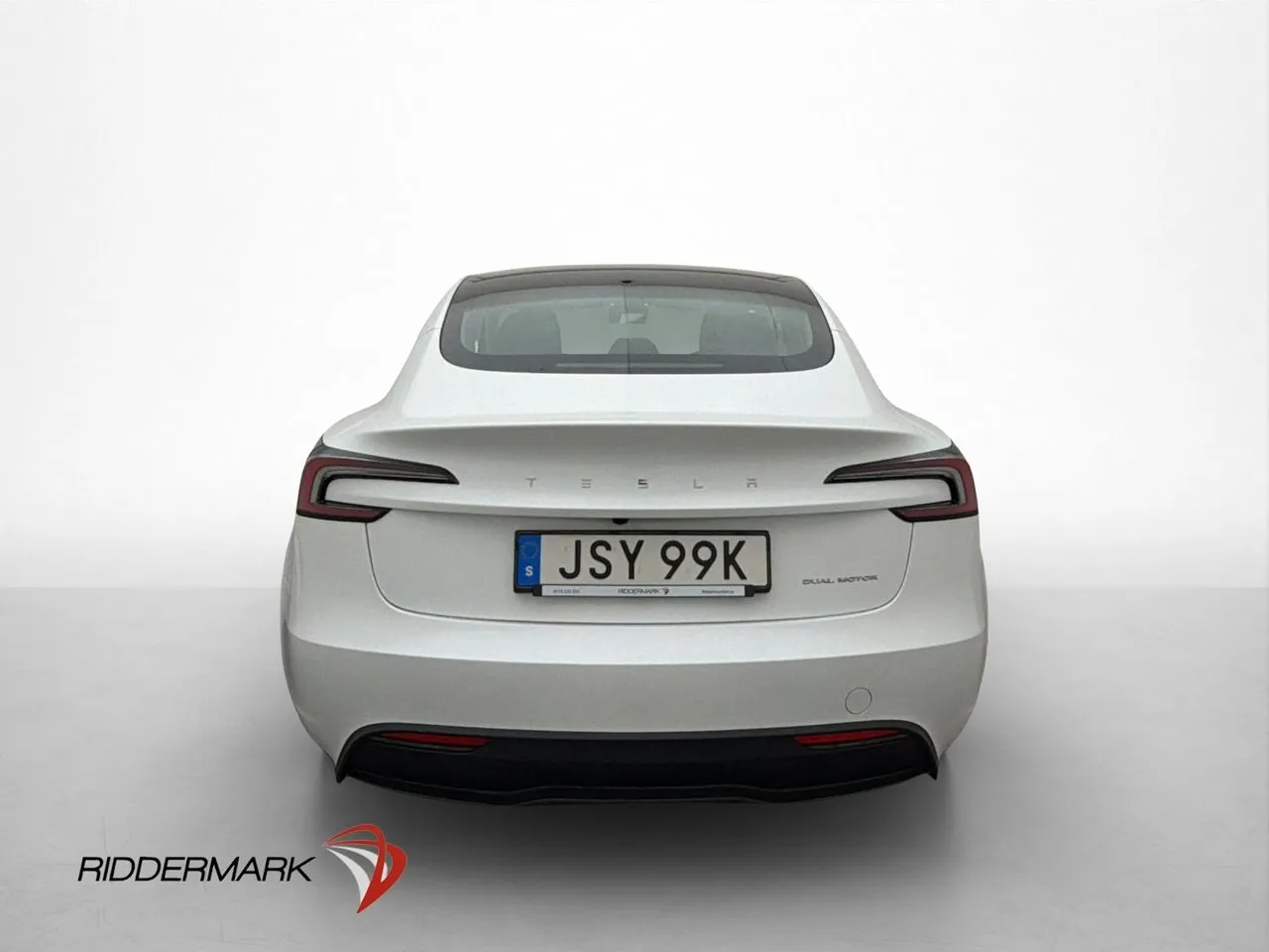 Tesla Model 3 bild 8