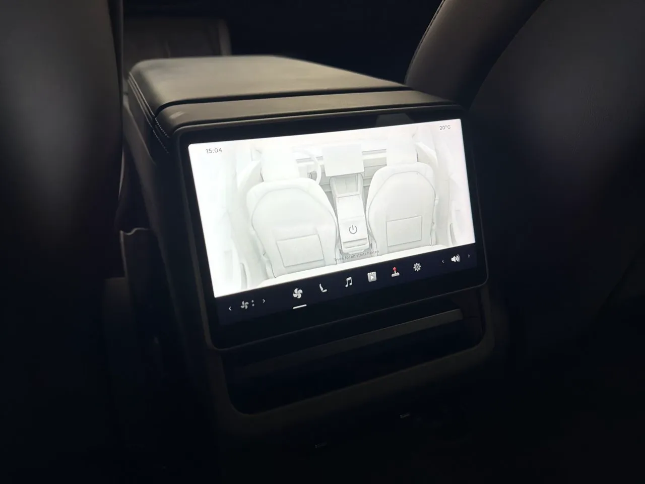 Tesla Model 3 bild 26
