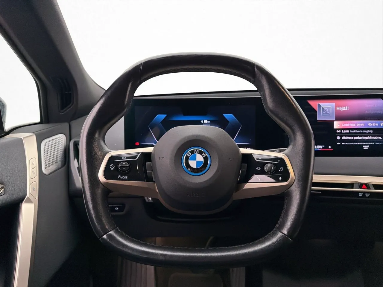 BMW iX bild 19