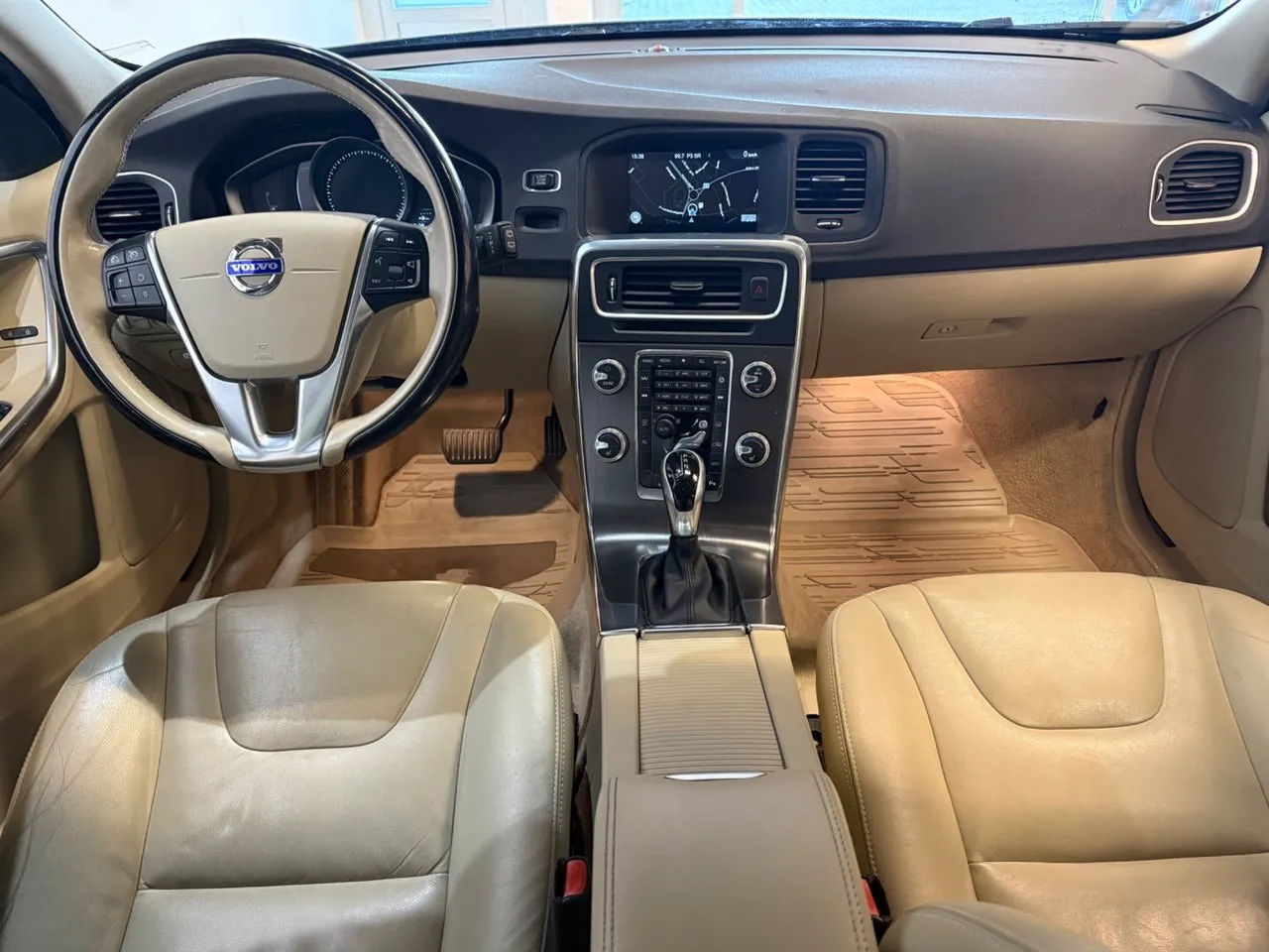 Volvo V60 bild 4