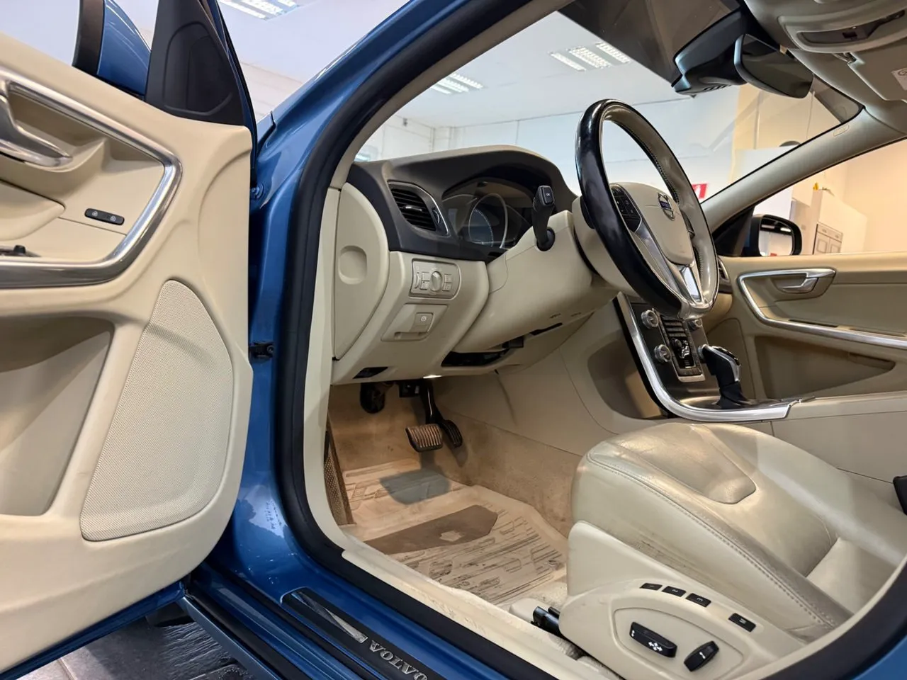 Volvo V60 bild 9