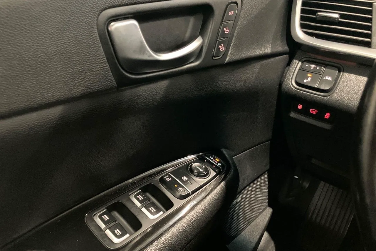 Kia Optima bild 26