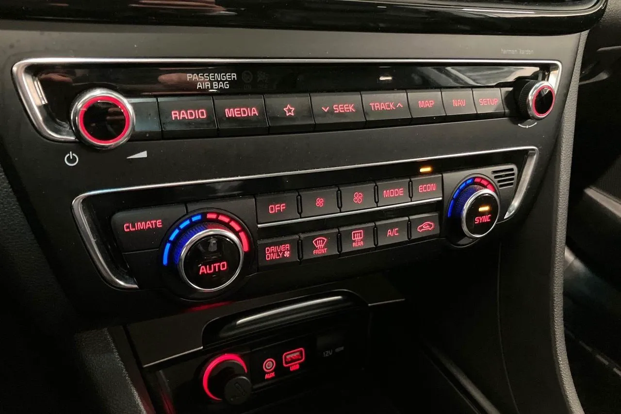 Kia Optima bild 23