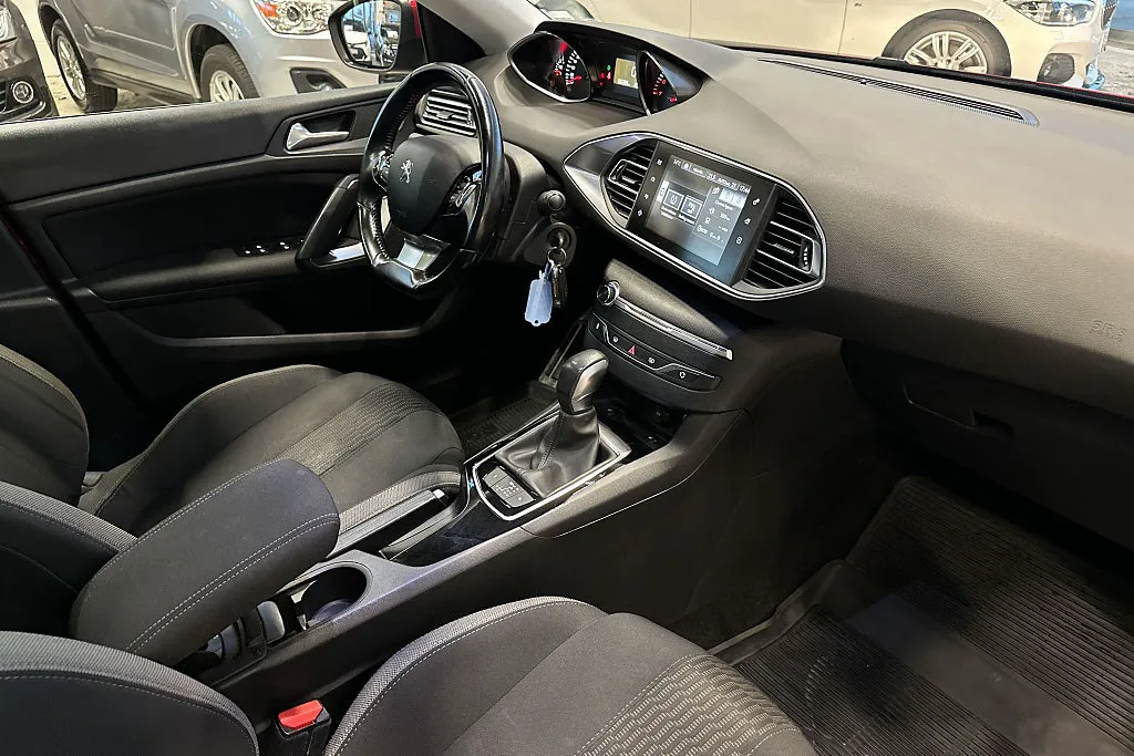 Peugeot 308 SW bild 15