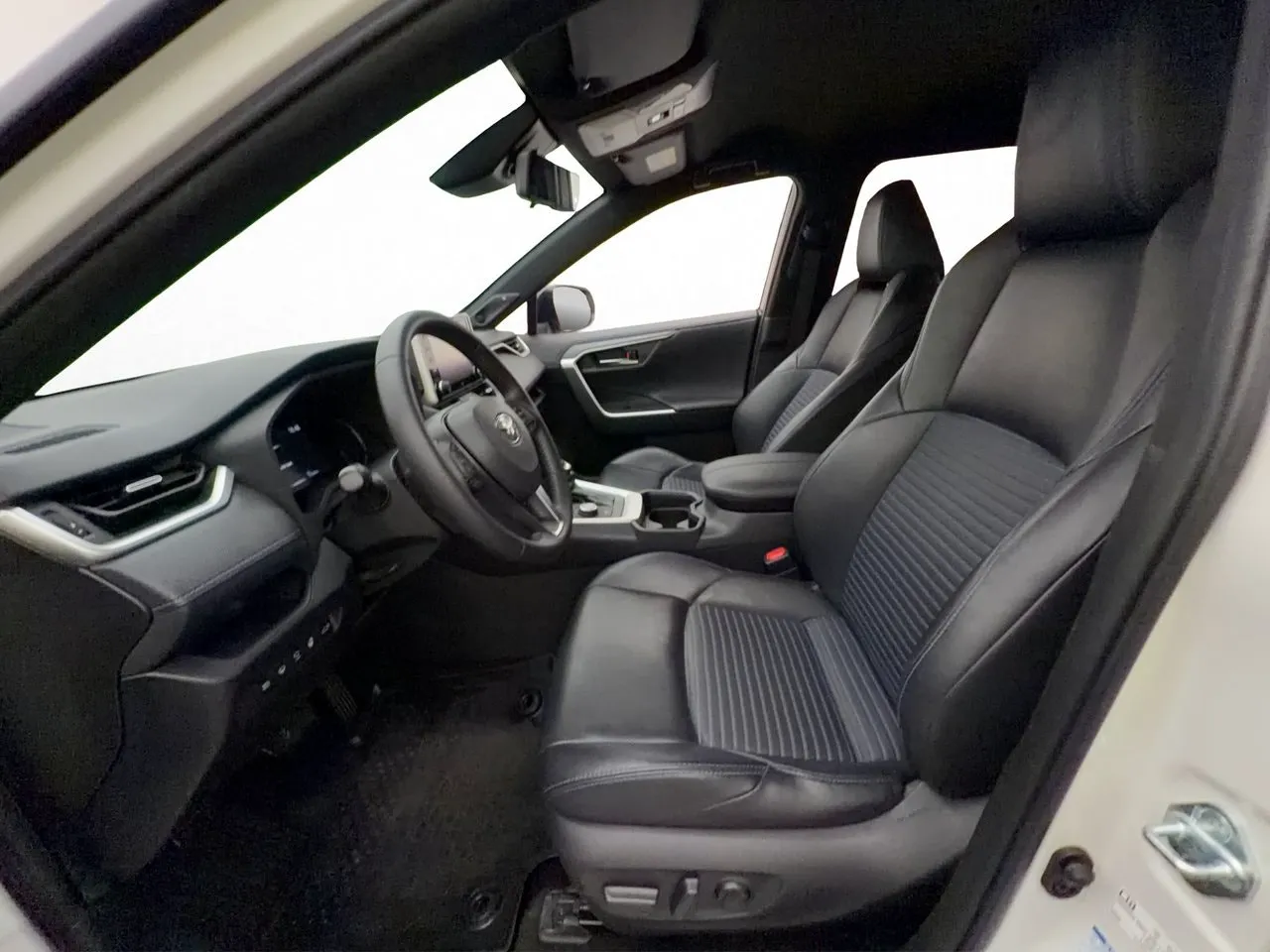 Toyota RAV4 bild 13