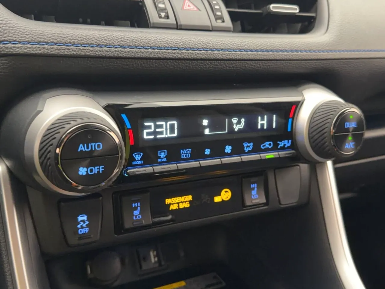 Toyota RAV4 bild 26