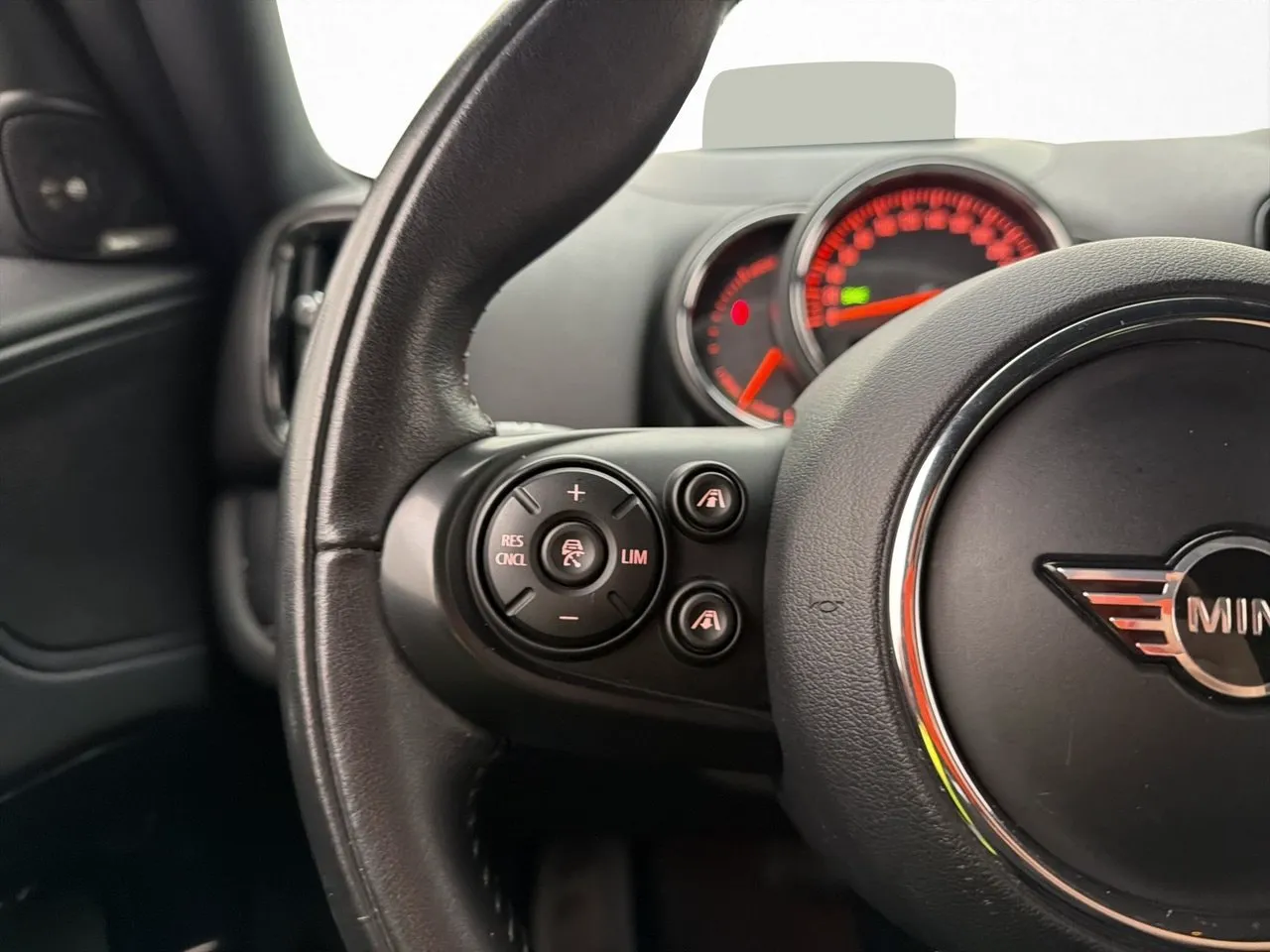 MINI Countryman bild 16