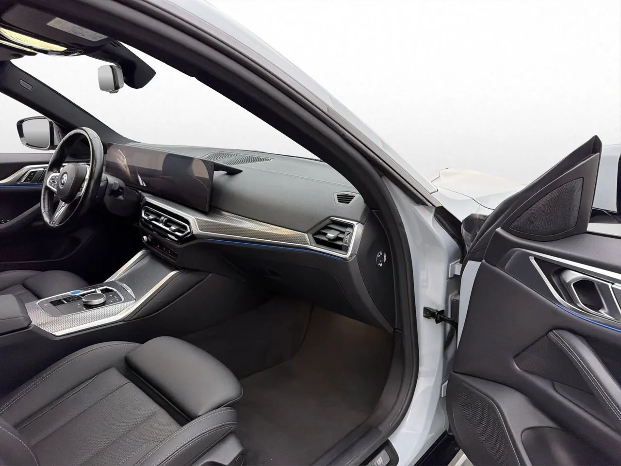 BMW i4 bild 24