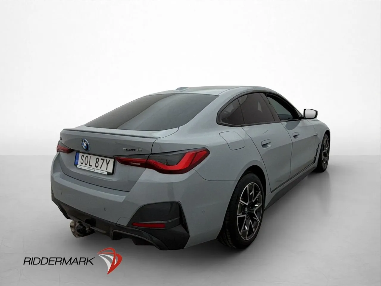 BMW i4 bild 8