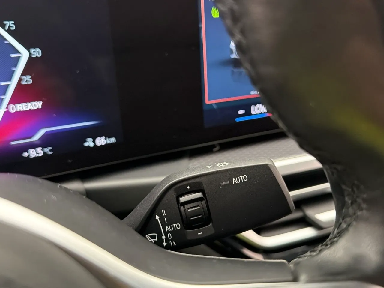 BMW i4 bild 34