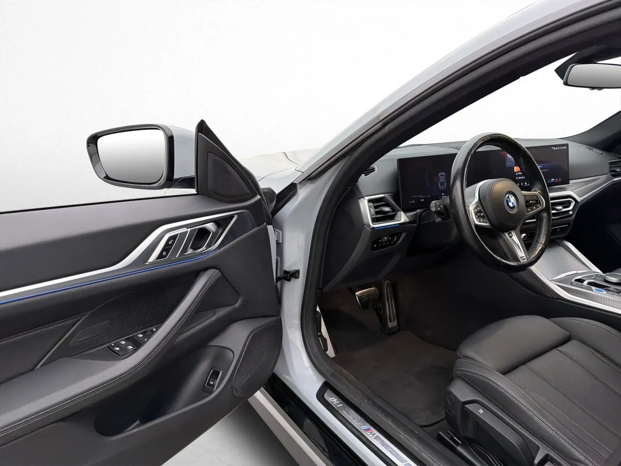 BMW i4 bild 11