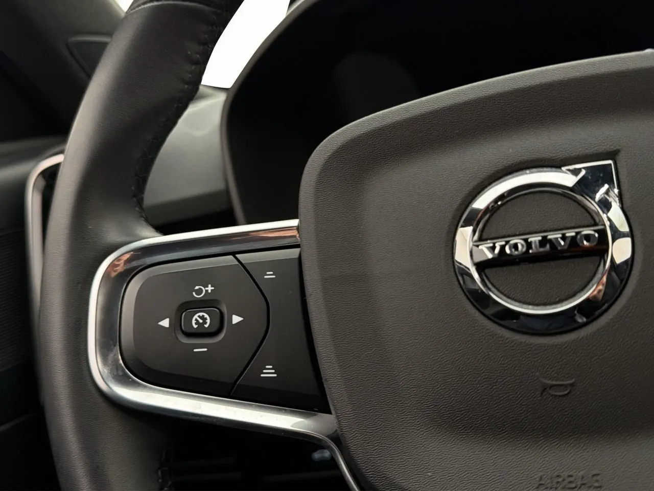 Volvo XC40 bild 17
