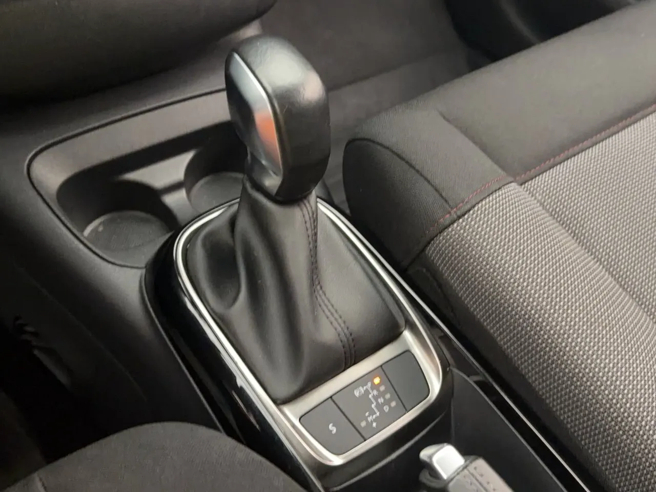 Citroen C4 Cactus bild 25