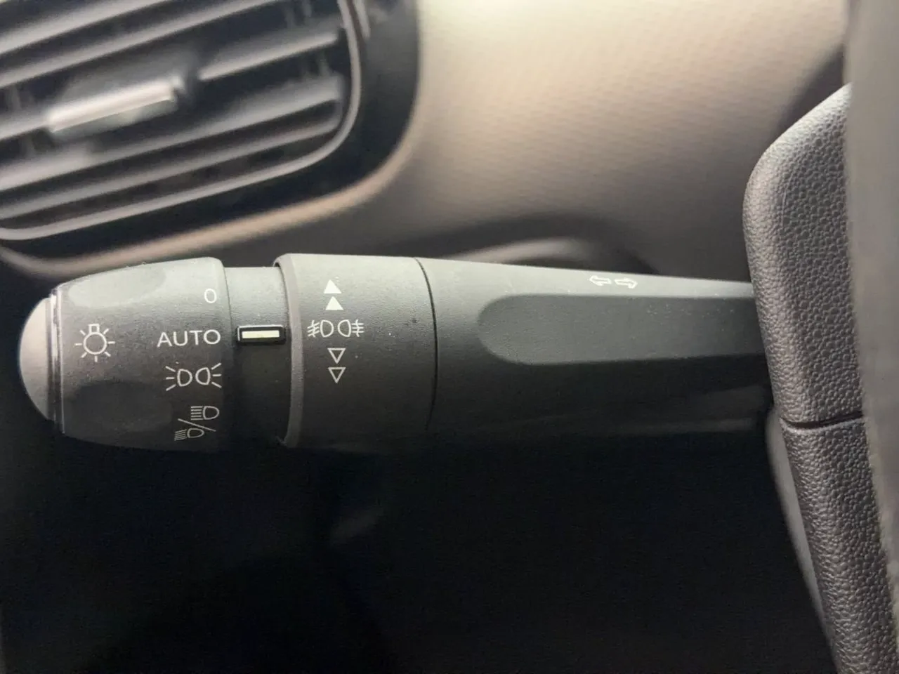 Citroen C4 Cactus bild 16
