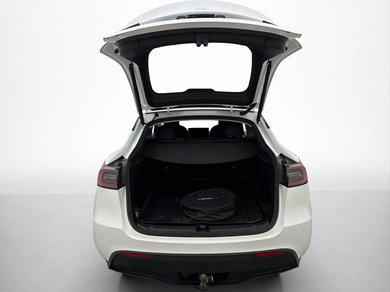 Tesla Model Y bild 29