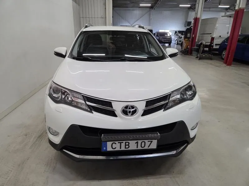 Toyota RAV4 bild 2