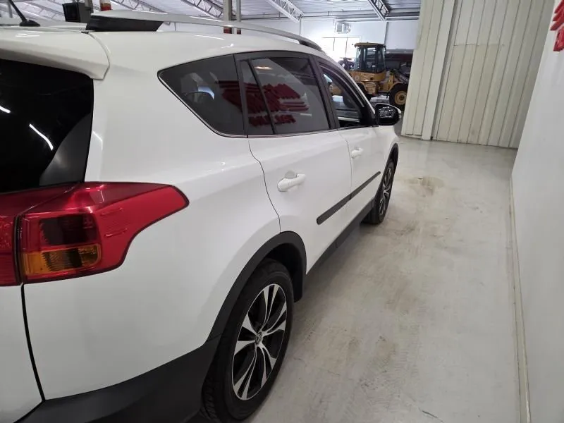 Toyota RAV4 bild 6