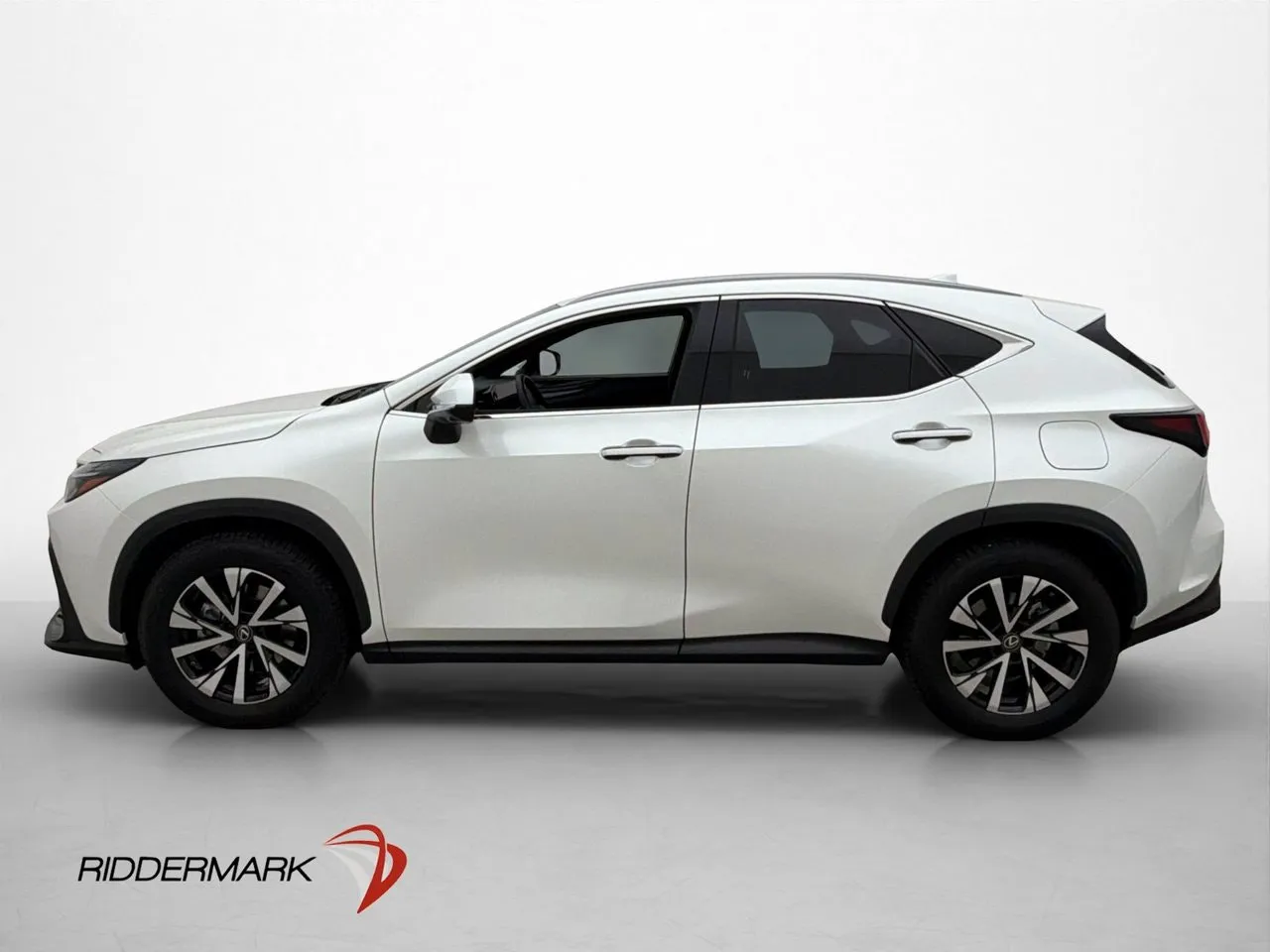 Lexus NX bild 4