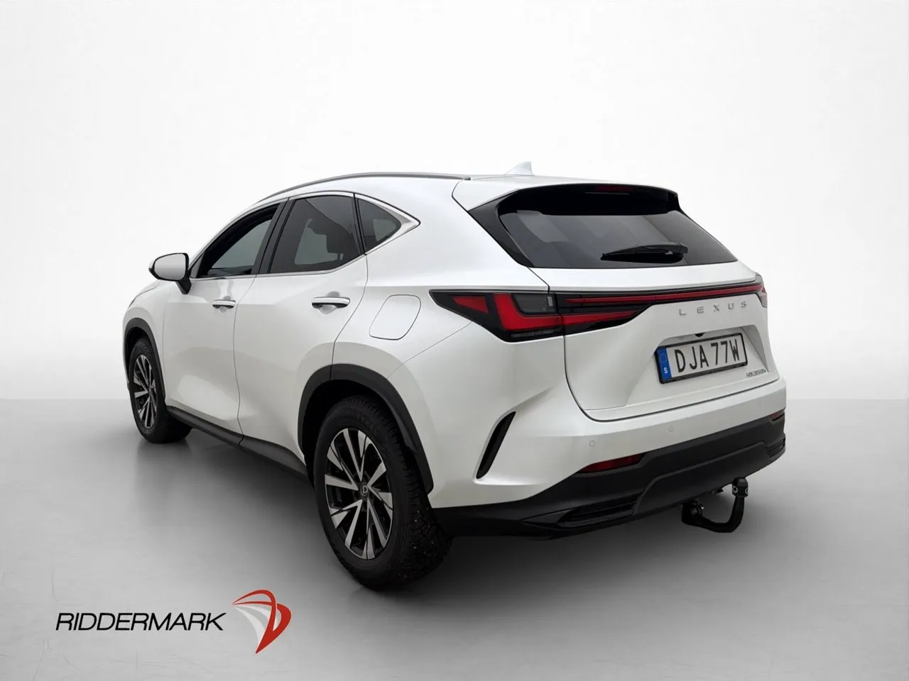 Lexus NX bild 5