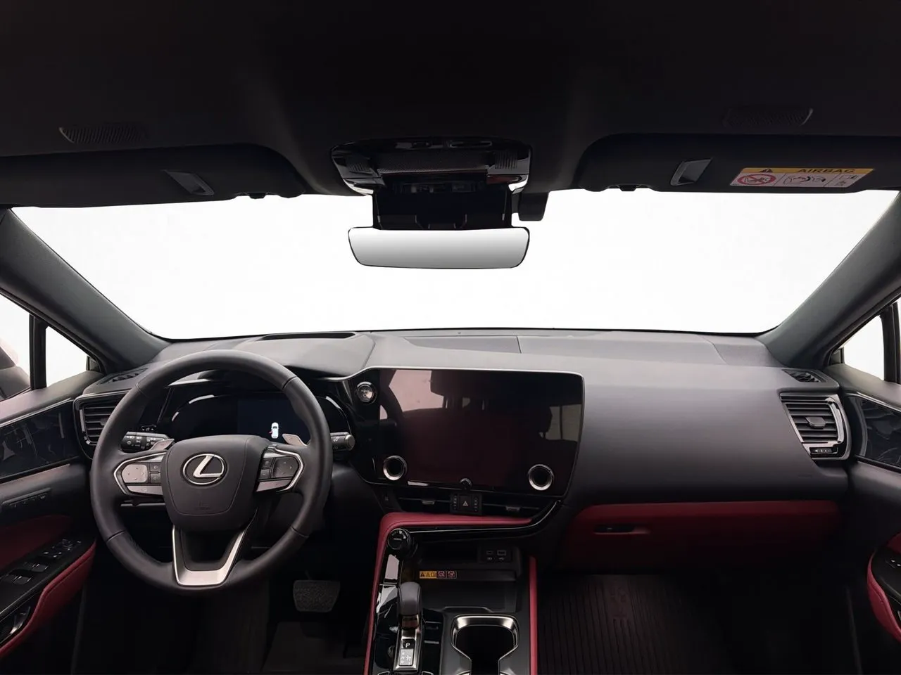 Lexus NX bild 14