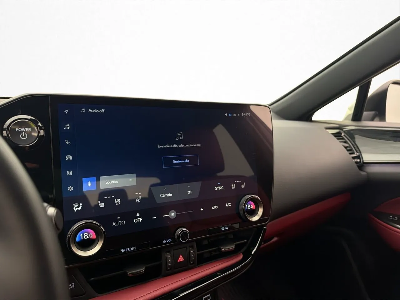 Lexus NX bild 35