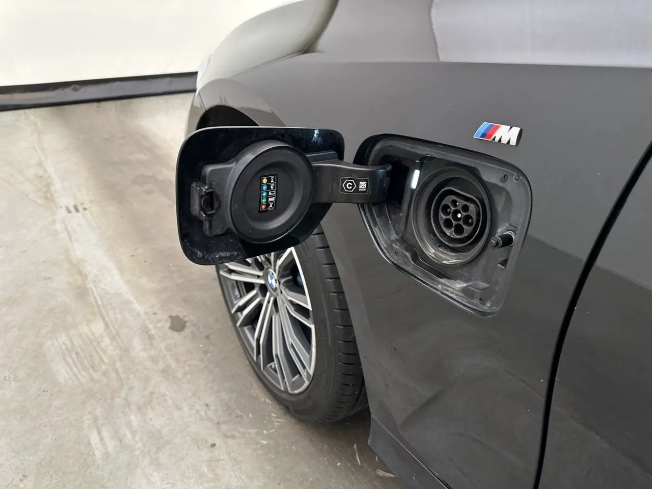 BMW 330 bild 20