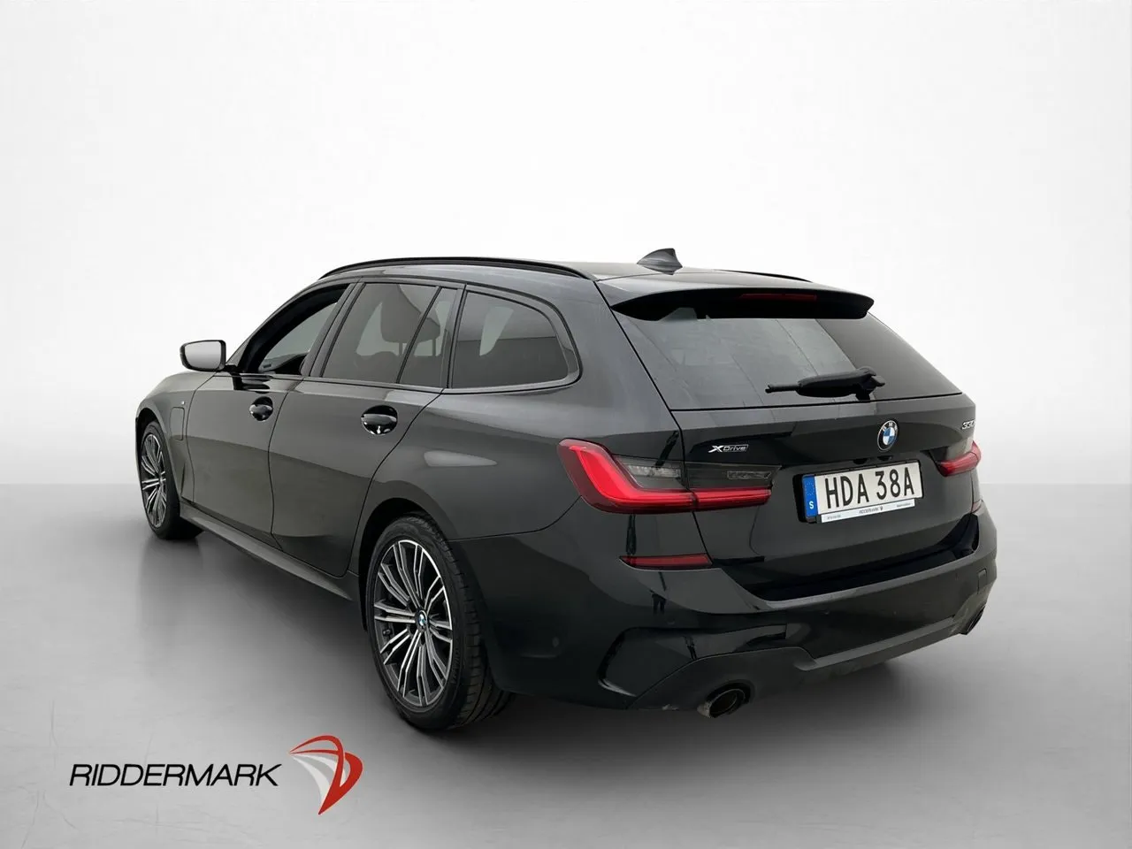 BMW 330 bild 5