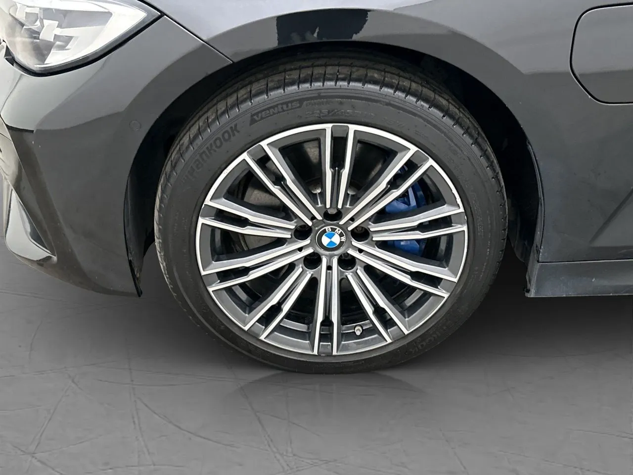 BMW 330 bild 10