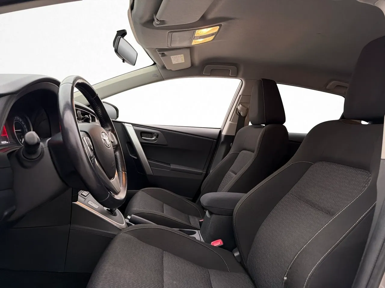 Toyota Auris bild 30