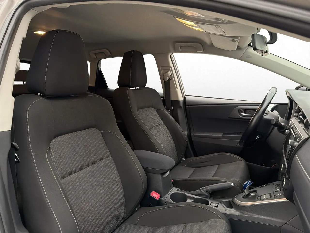 Toyota Auris bild 14
