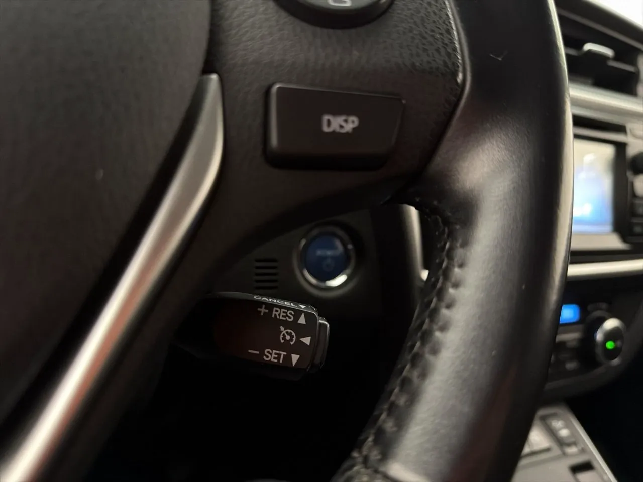 Toyota Auris bild 25