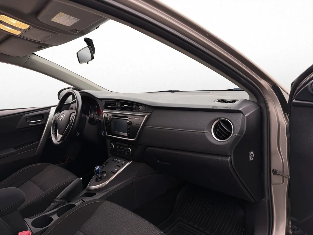 Toyota Auris bild 15