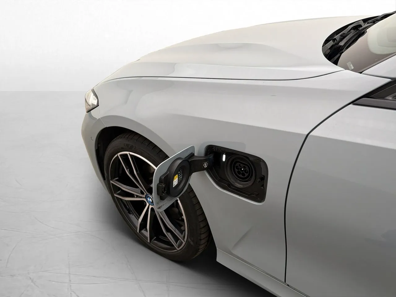 BMW 330 bild 35
