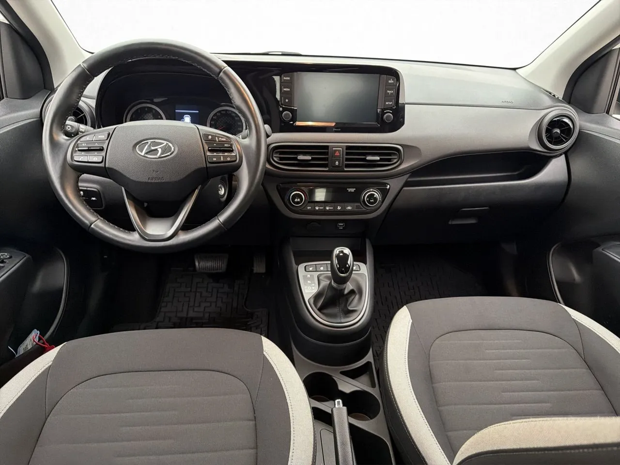 Hyundai i10 bild 11