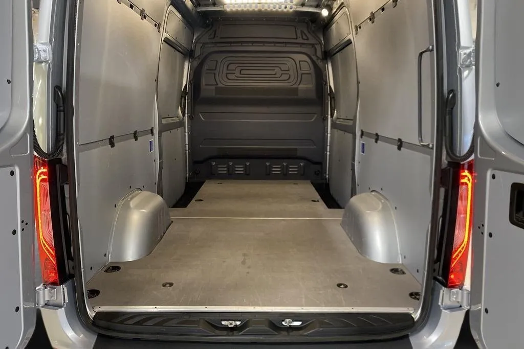 Mercedes Sprinter bild 14