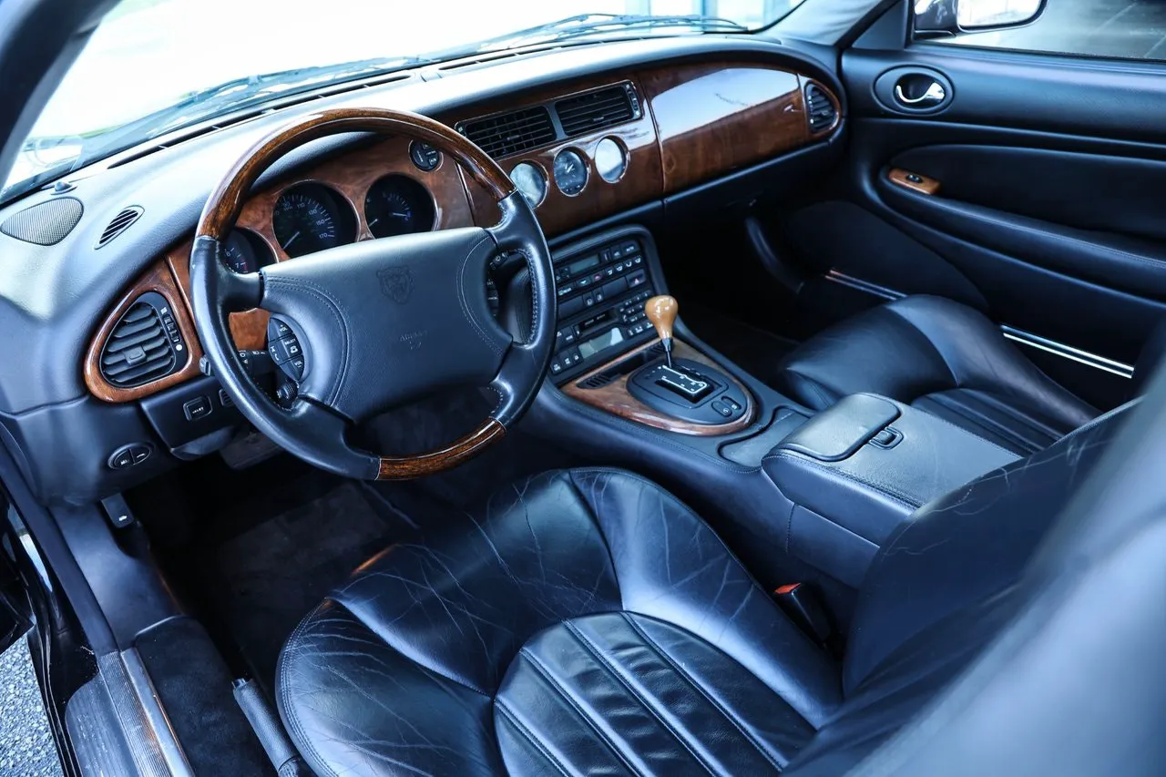 Jaguar XK bild 10