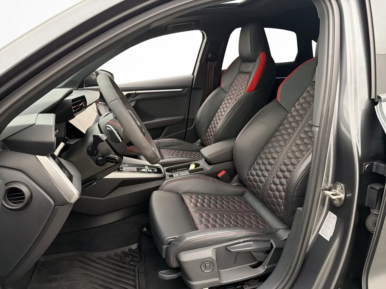 Audi RS3 bild 14